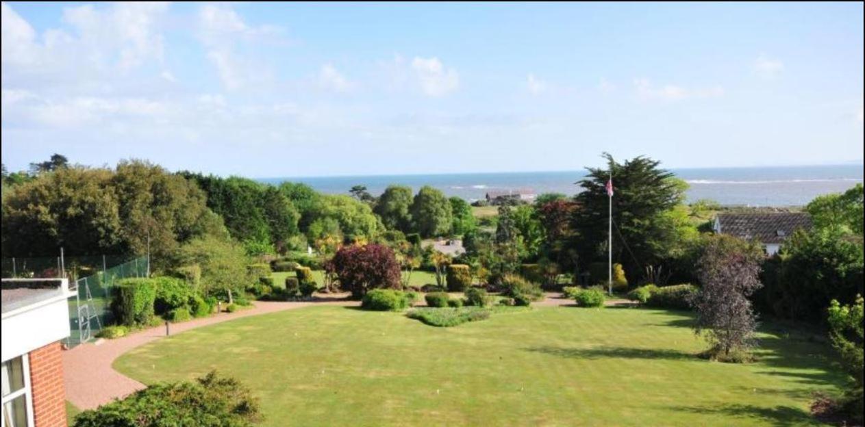The Devoncourt Resort Exmouth Esterno foto